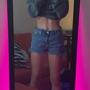 Levi jean shorts